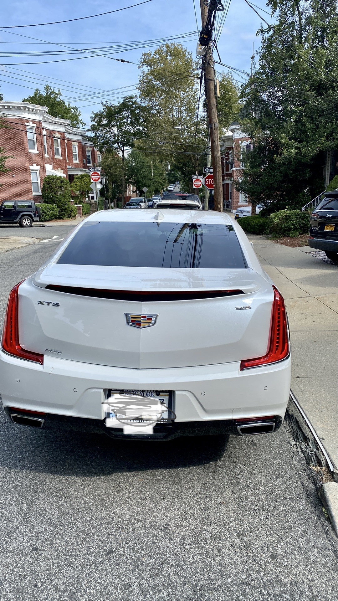 Used 2019 Cadillac XTS Luxury w/ Driver Awareness Package AWD/4WD image 14
