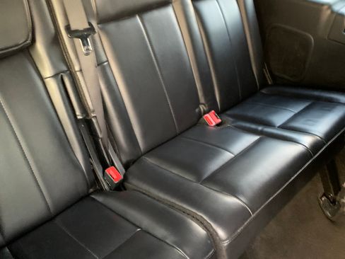 Used 2016 Ford Expedition Limited image 14