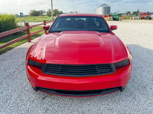 Used 2011 Ford Mustang Coupe w/ 101A Rapid Spec Order Code RWD image 11