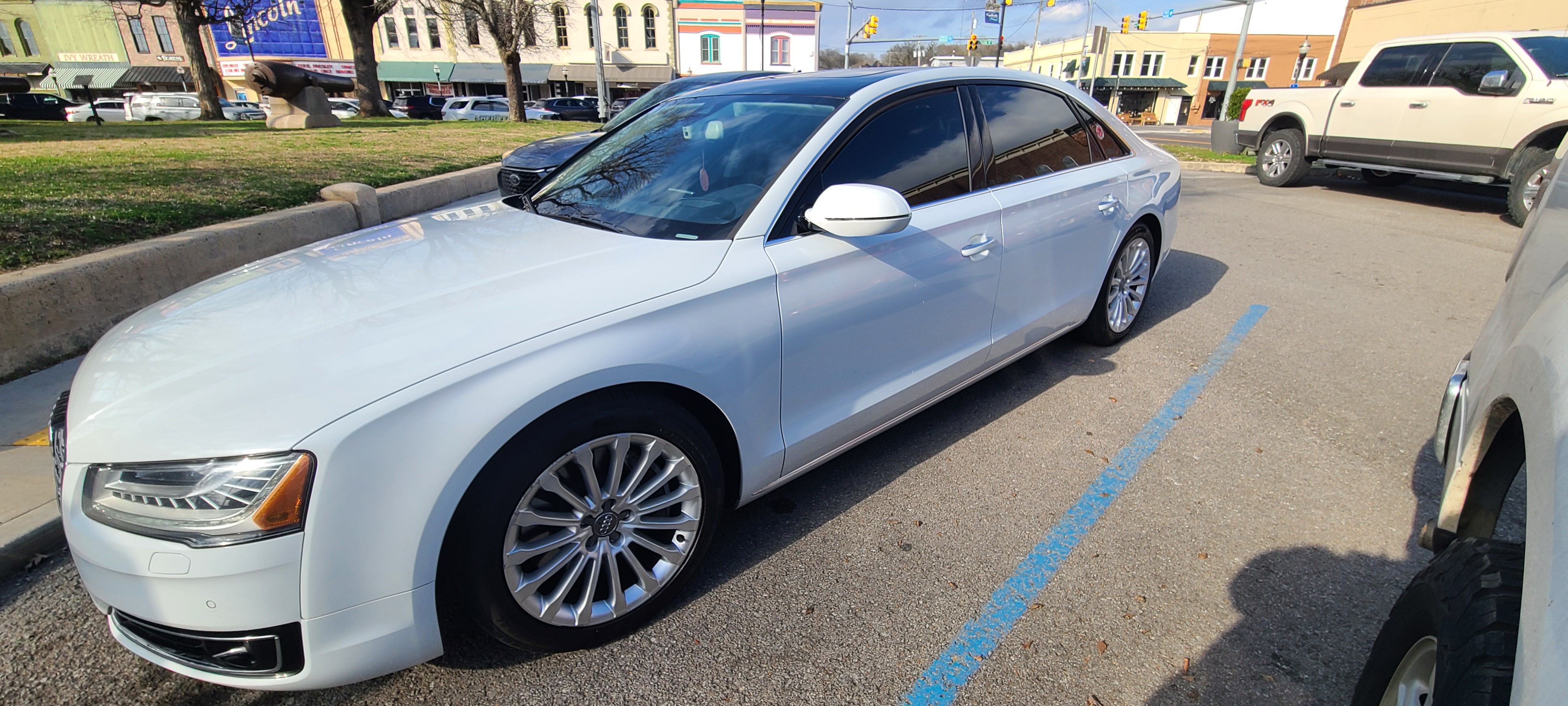 Used 2015 Audi A8 L 3.0T AWD/4WD image 2