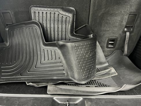 Used 2019 Chevrolet Tahoe LS image 8