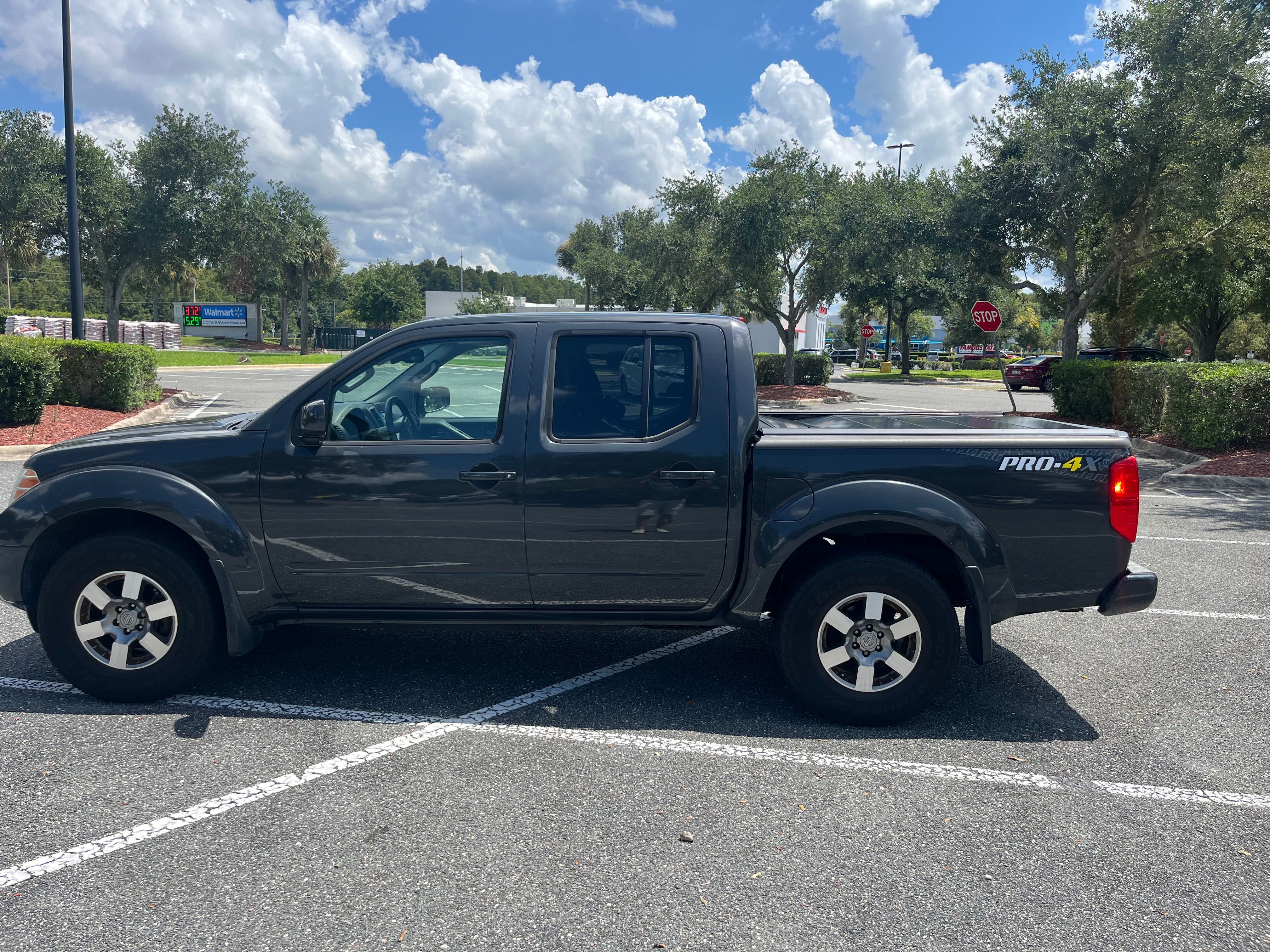 Used 2013 Nissan Frontier PRO-4X AWD/4WD image 10