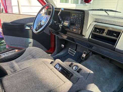 Used 1993 GMC Sierra 1500 2WD Regular Cab image 16