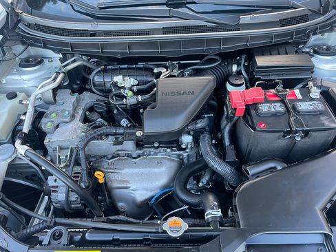 Used 2014 Nissan Rogue S w/ Convenience Package image 6