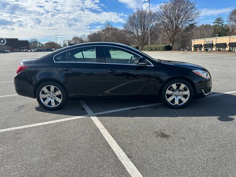 Used 2017 Buick Regal Premium w/ Driver Confidence Package #1 image 18