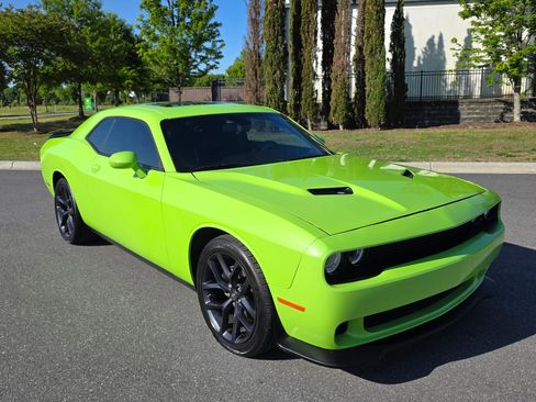 Used 2023 Dodge Challenger SXT w/ Blacktop Package RWD image 4