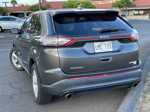 Used 2016 Ford Edge SE FWD image 4
