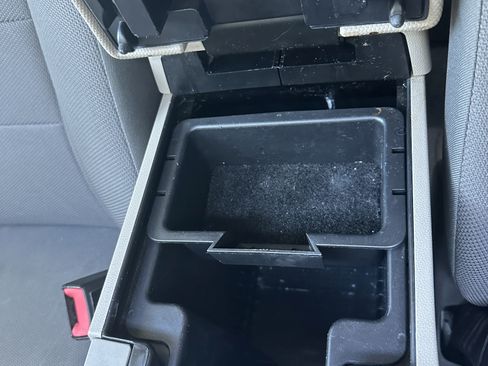 Used 2010 Ford Escape 4WD Hybrid image 12