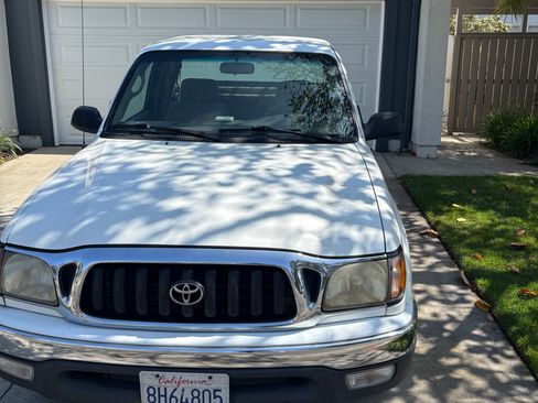 Used 2004 Toyota Tacoma 2WD Xtracab image 8
