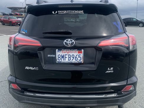 Used 2018 Toyota RAV4 LE w/ All Weather Liner Package image 1