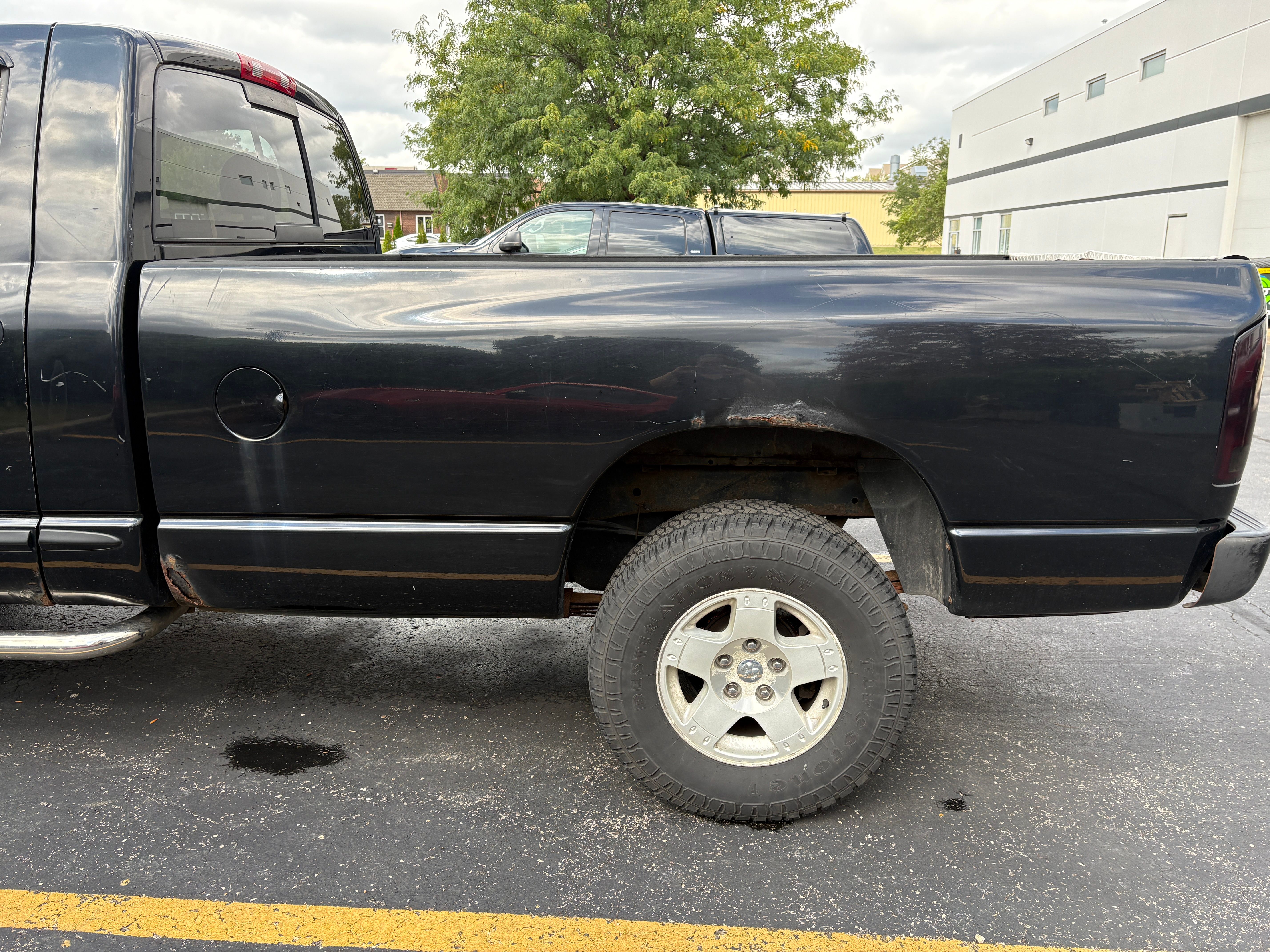 Used 2004 Dodge Ram 1500 Truck SLT w/ Sport Appearance Group AWD/4WD image 9