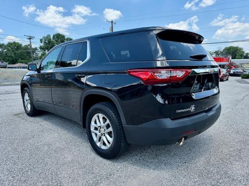 Used 2019 Chevrolet Traverse LS w/ LPO, Floor Liner Package FWD image 2