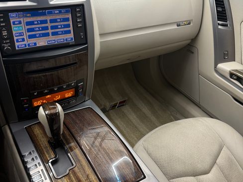 Used 2006 Cadillac XLR V image 6