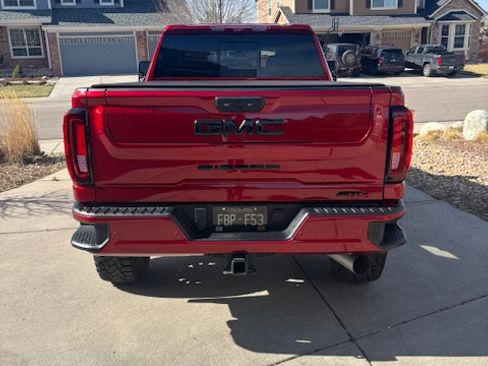 Used 2021 GMC Sierra 2500 AT4 w/ AT4 Premium Plus Package image 5