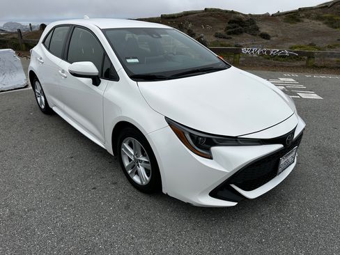 Used 2022 Toyota Corolla SE image 1