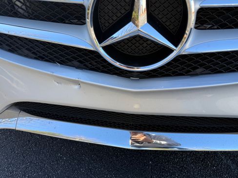 Used 2015 Mercedes-Benz C 400 4MATIC image 15