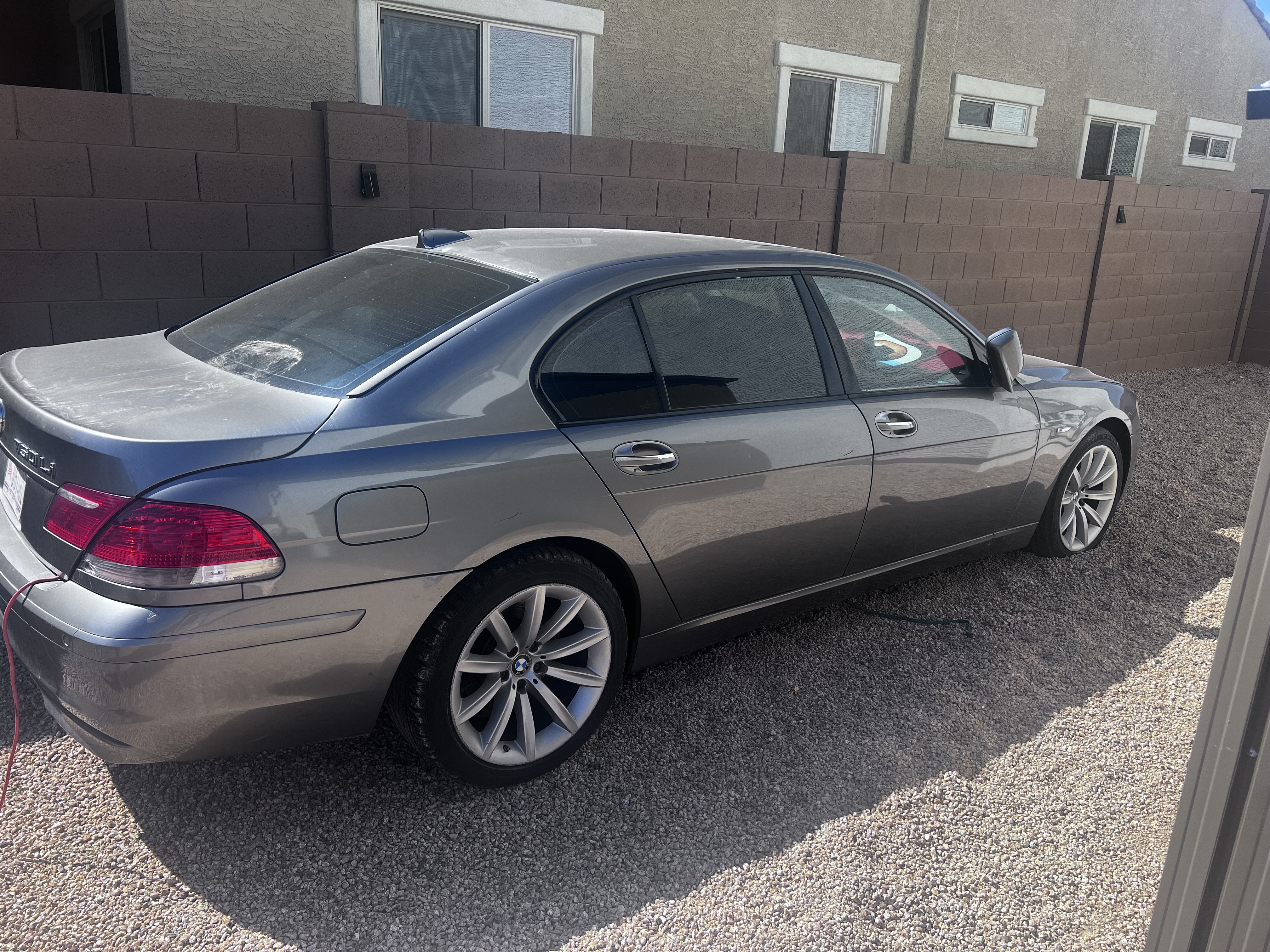 Used 2007 BMW 750Li RWD image 12