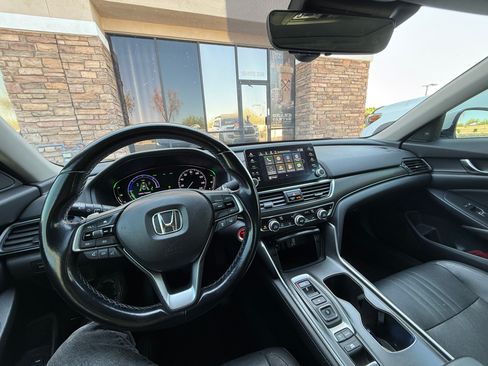 Used 2020 Honda Accord EX-L image 18