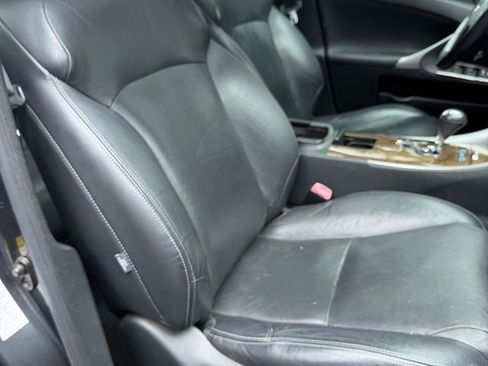 Used 2010 Lexus IS 250 AWD w/ Luxury Plus Value Edition image 10