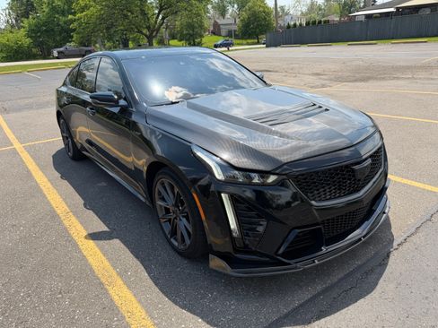 Used 2023 Cadillac CT5 V w/ Premium Package AWD/4WD image 4
