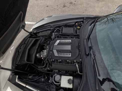 Used 2016 Chevrolet Corvette Z06 w/ 3LZ Preferred Equipment Group image 11