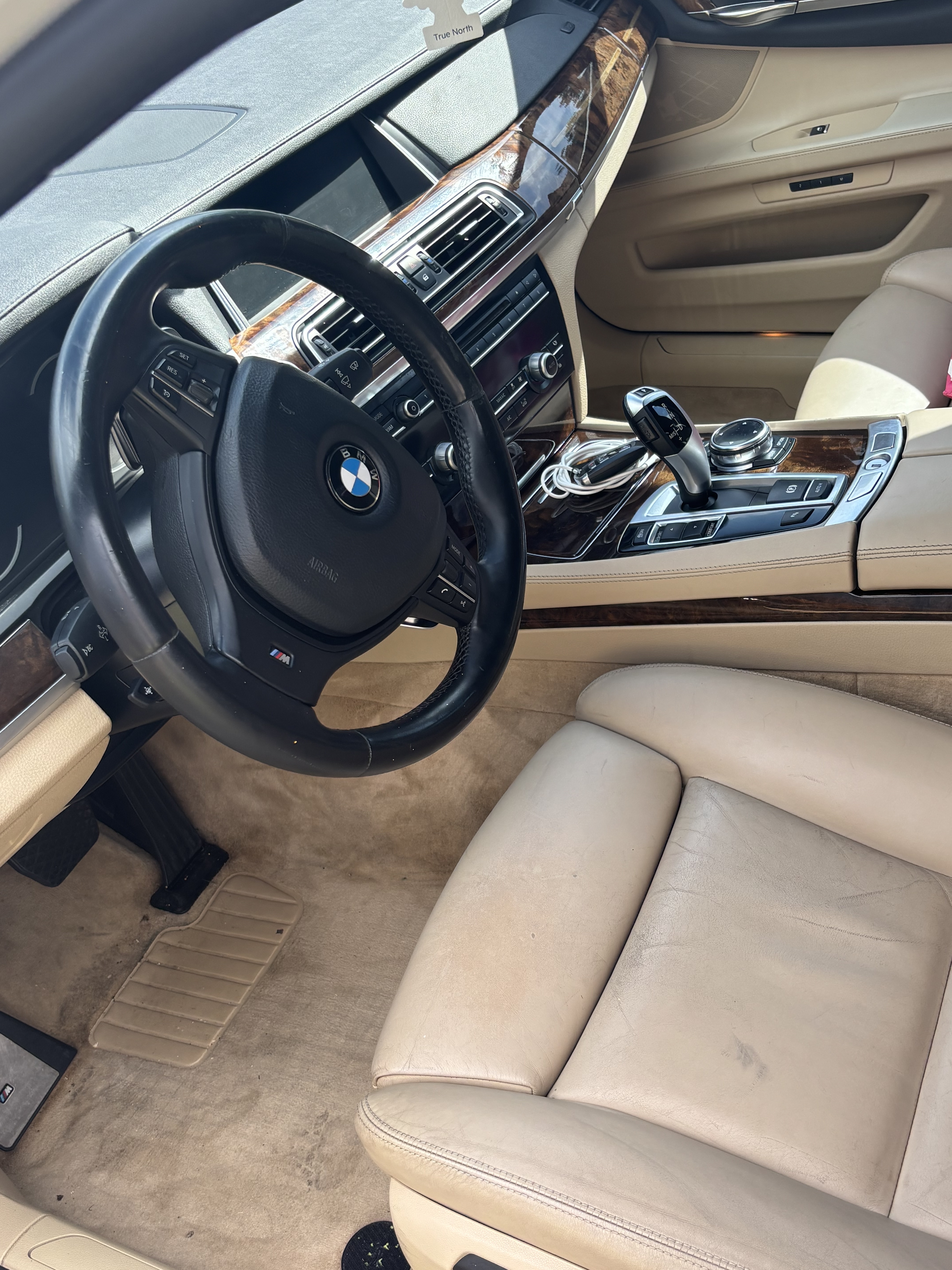 Used 2014 BMW 750Li RWD image 6