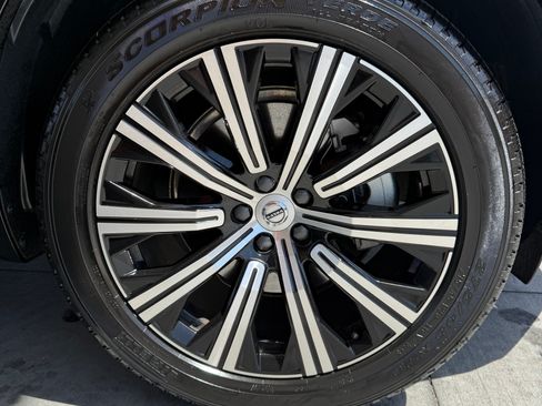 Used 2023 Volvo XC90 B6 Plus w/ Protection Package Premier AWD/4WD image 23