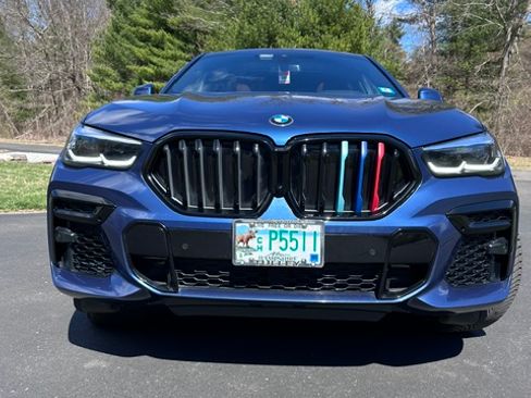 Used 2022 BMW X6 xDrive40i w/ M Sport Package AWD/4WD image 20