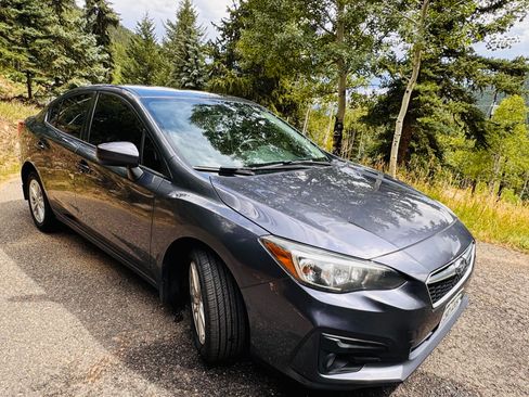 Used 2017 Subaru Impreza 2.0i Premium AWD/4WD image 1