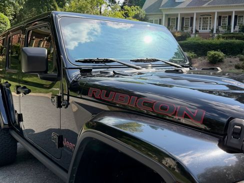 Used 2018 Jeep Wrangler Unlimited Rubicon AWD/4WD image 14
