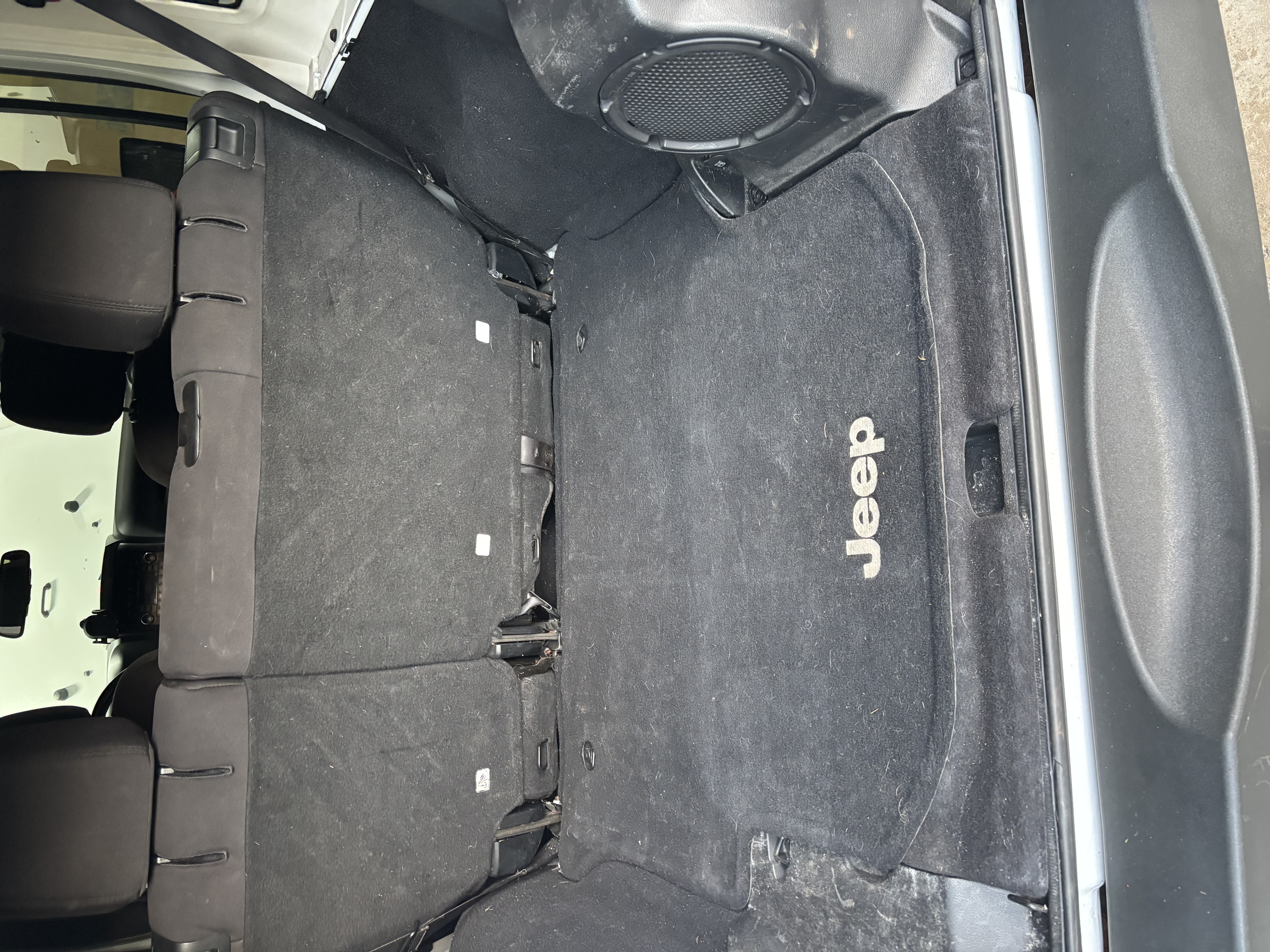 Used 2013 Jeep Wrangler Unlimited Sport AWD/4WD image 6