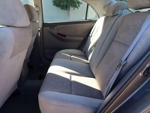 Used 2007 Toyota Corolla CE image 16