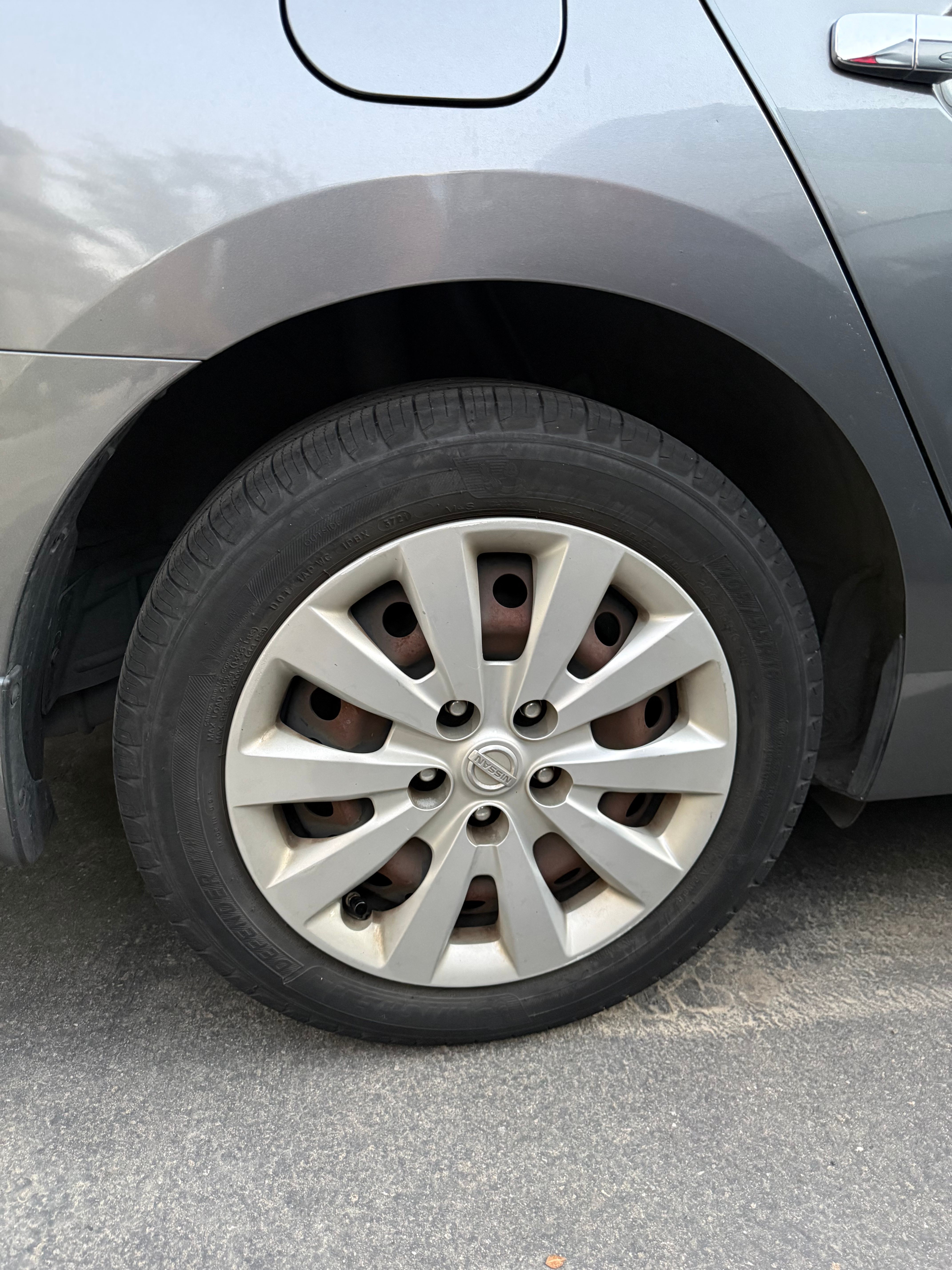 Used 2016 Nissan Sentra SV w/ Protection Package FWD image 17