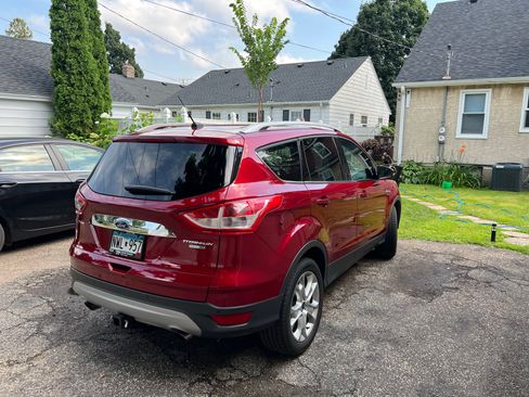 Used 2016 Ford Escape Titanium w/ Equipment Group 301A image 6