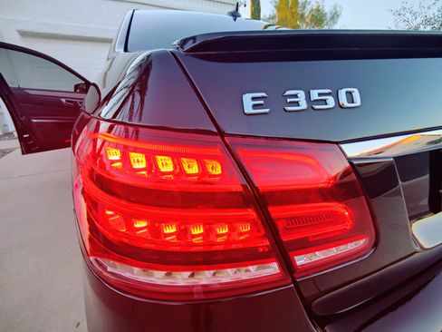 Used 2014 Mercedes-Benz E 350 Sedan image 5