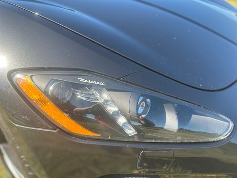 Used 2013 Maserati GranTurismo Sport image 14