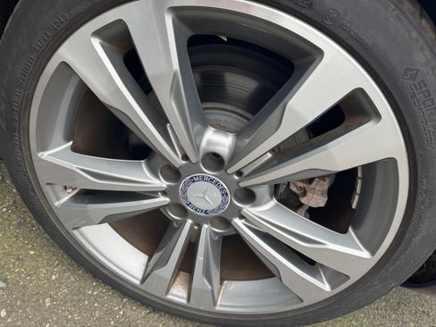 Used 2014 Mercedes-Benz E 350 4MATIC Coupe image 12