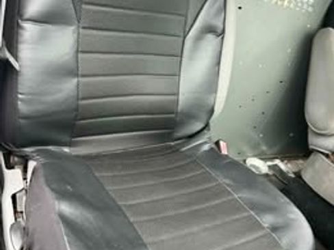 Used 2008 Ford E-250 and Econoline 250 image 10