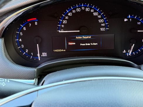 Used 2014 Cadillac XTS Luxury FWD image 9