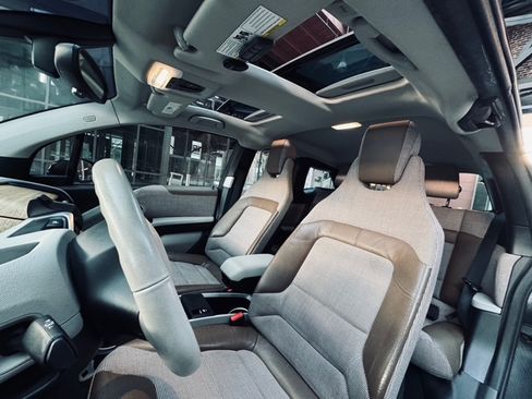 Used 2019 BMW i3 s image 17