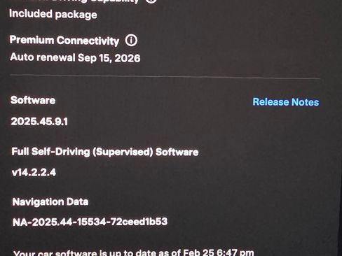 Used 2023 Tesla Model S Standard Range image 12