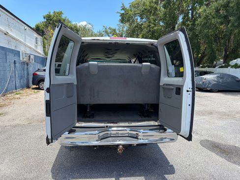 Used 2008 Ford E-350 and Econoline 350 XLT RWD image 9