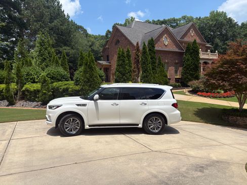 Used 2022 INFINITI QX80 Luxe w/ Cargo Package RWD image 5