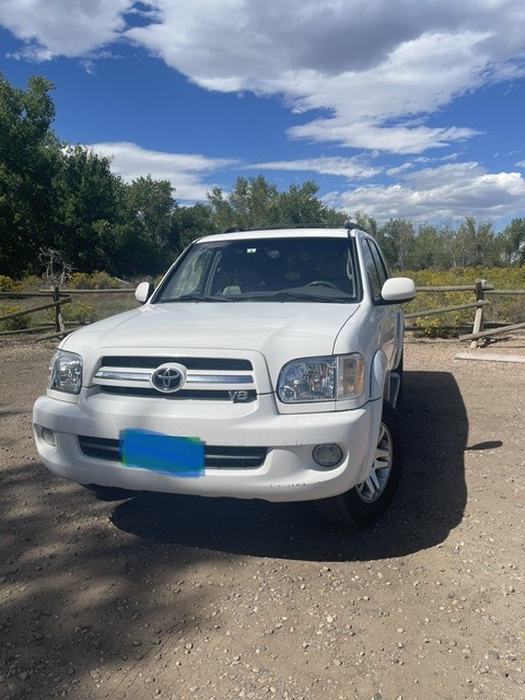 Used 2006 Toyota Sequoia SR5 w/ Preferred Pkg w/ Heated Seats AWD/4WD image 5