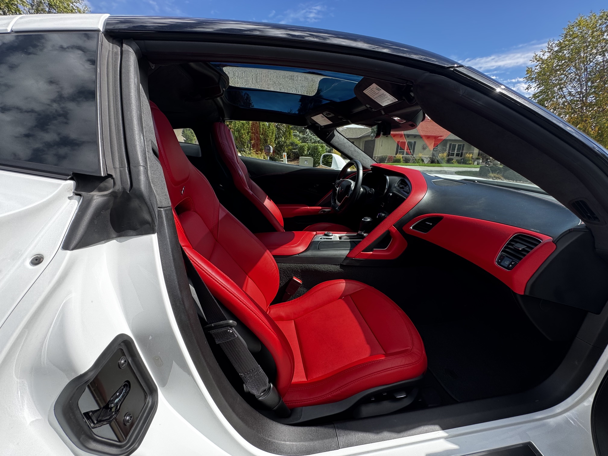 Used 2016 Chevrolet Corvette Stingray Coupe w/ 3LT Preferred Equipment Group RWD image 4