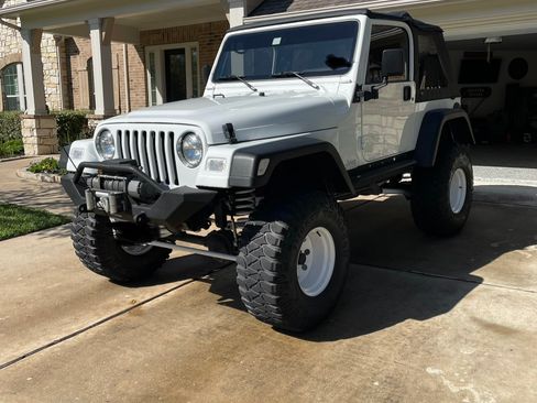 Used 1999 Jeep Wrangler Sport image 1