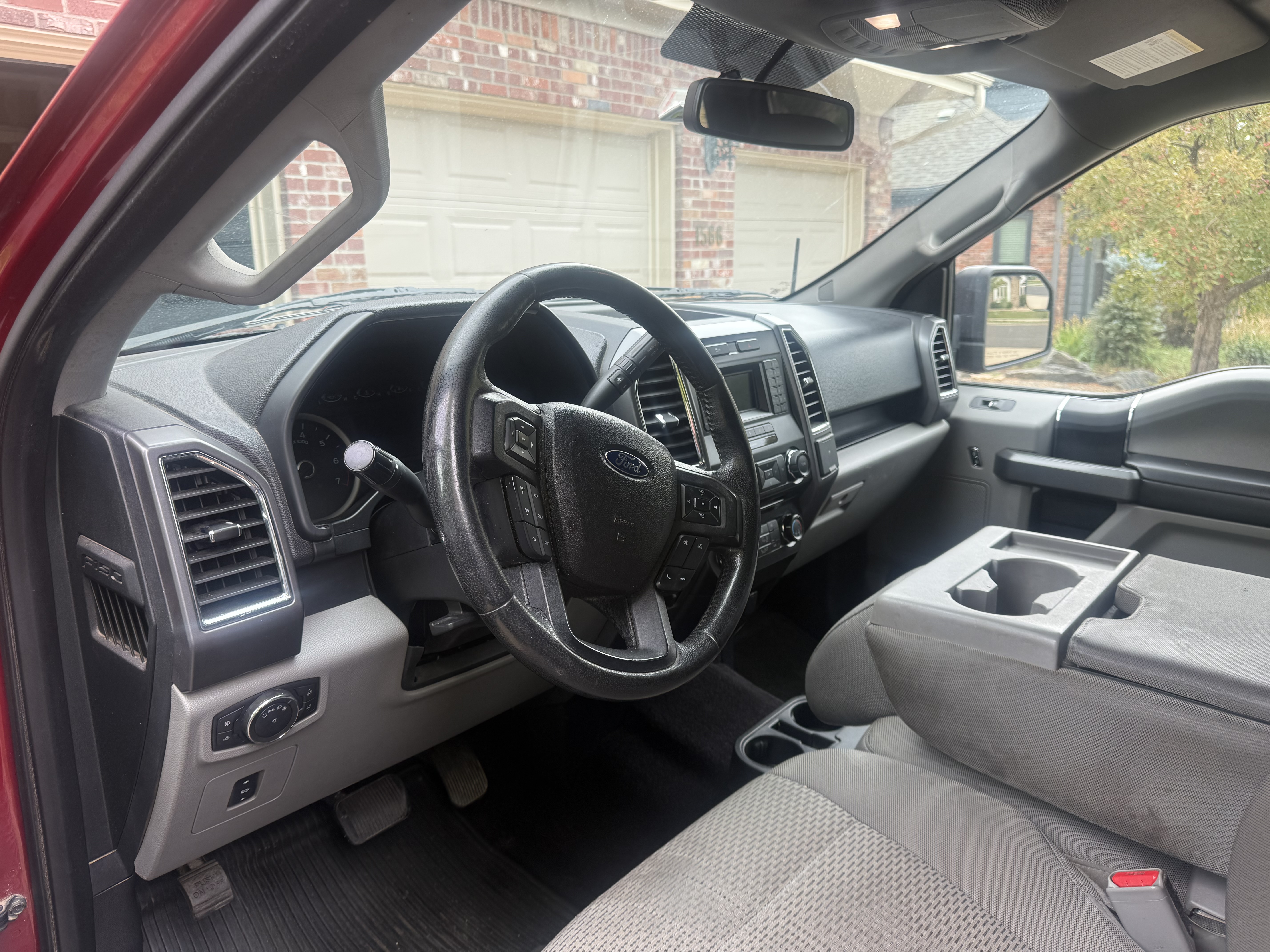 Used 2016 Ford F150 XLT w/ Equipment Group 301A Mid AWD/4WD image 17