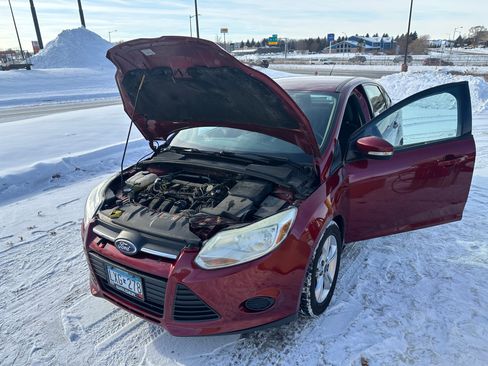 Used 2014 Ford Focus SE w/ SE Winter Package image 23