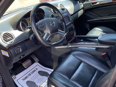 Used 2011 Mercedes-Benz ML 63 AMG 4MATIC image 18