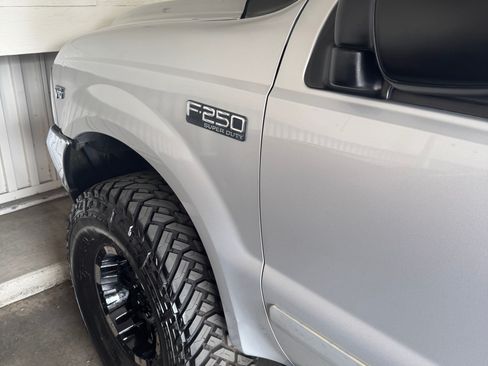 Used 2001 Ford F250 Long Bed image 20